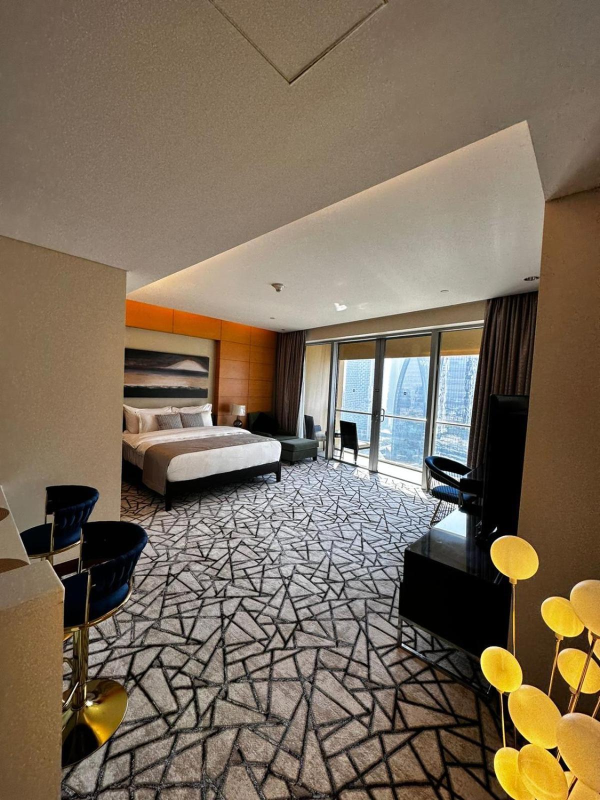 Mall Fashion Avenue Burj Khalifa View Residence- Formerly Address Mall Appartement *